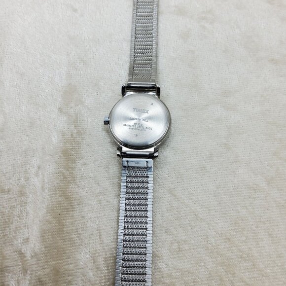 Vintage Timex Ladies Silver-Tone Dress Watch With Stainless Steel Expansion Band - Picture 3 of 9